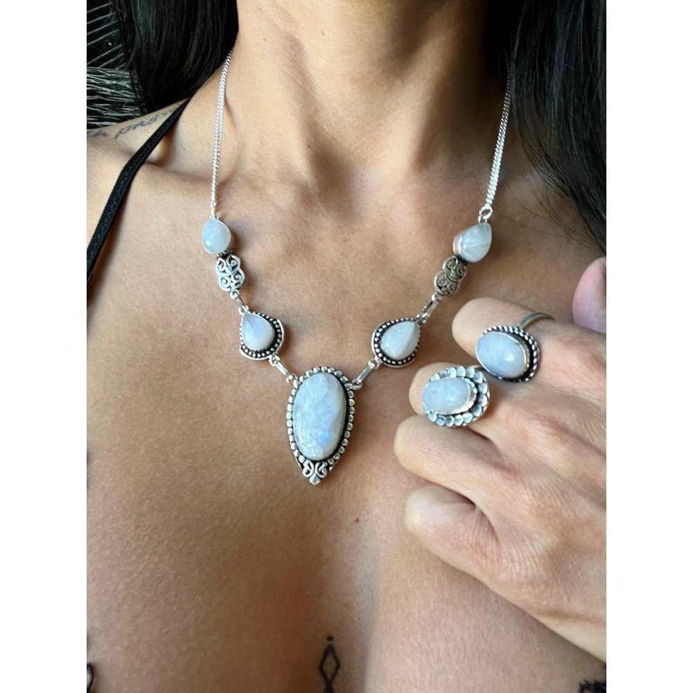 925 Rainbow Flash Moonstone Necklace + Ring Set - Picture 5 of 9